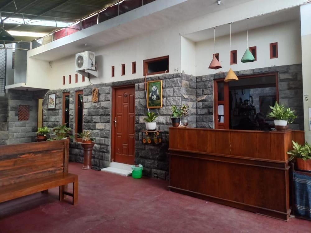 Ada Homestay Magelang Exterior foto