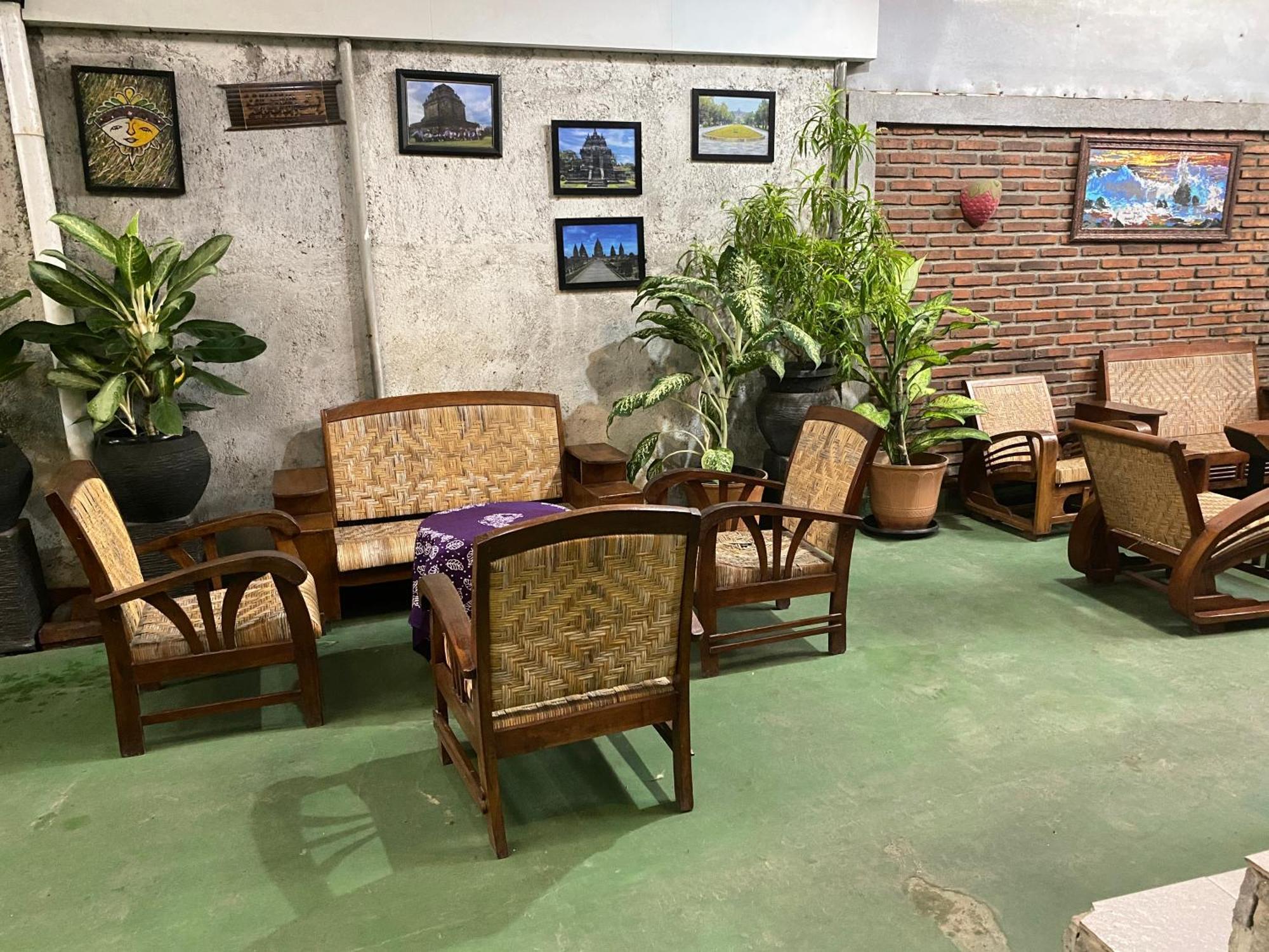 Ada Homestay Magelang Exterior foto
