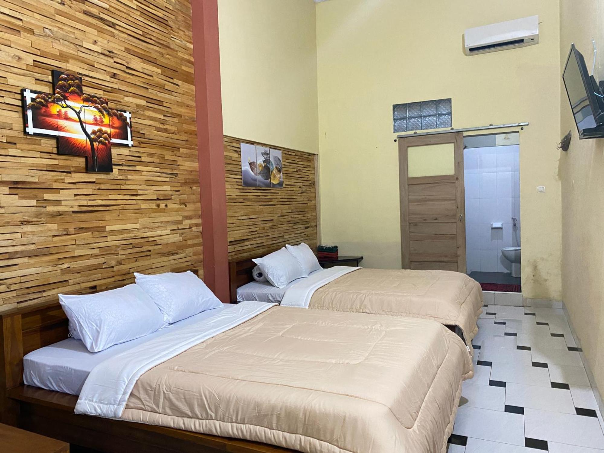 Ada Homestay Magelang Exterior foto