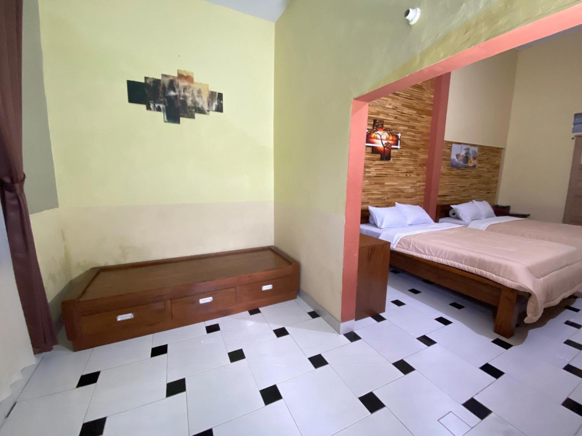 Ada Homestay Magelang Exterior foto
