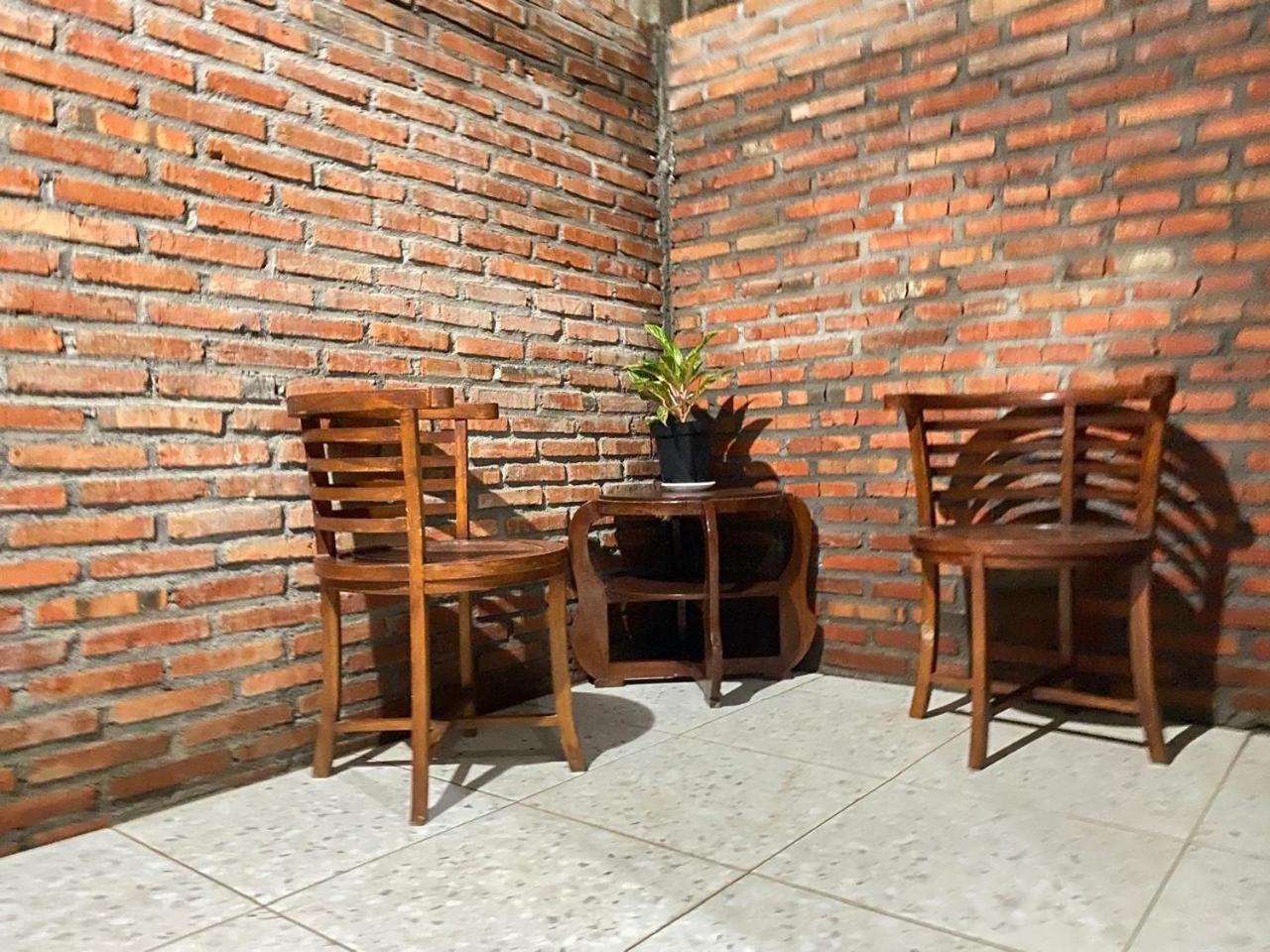 Ada Homestay Magelang Exterior foto
