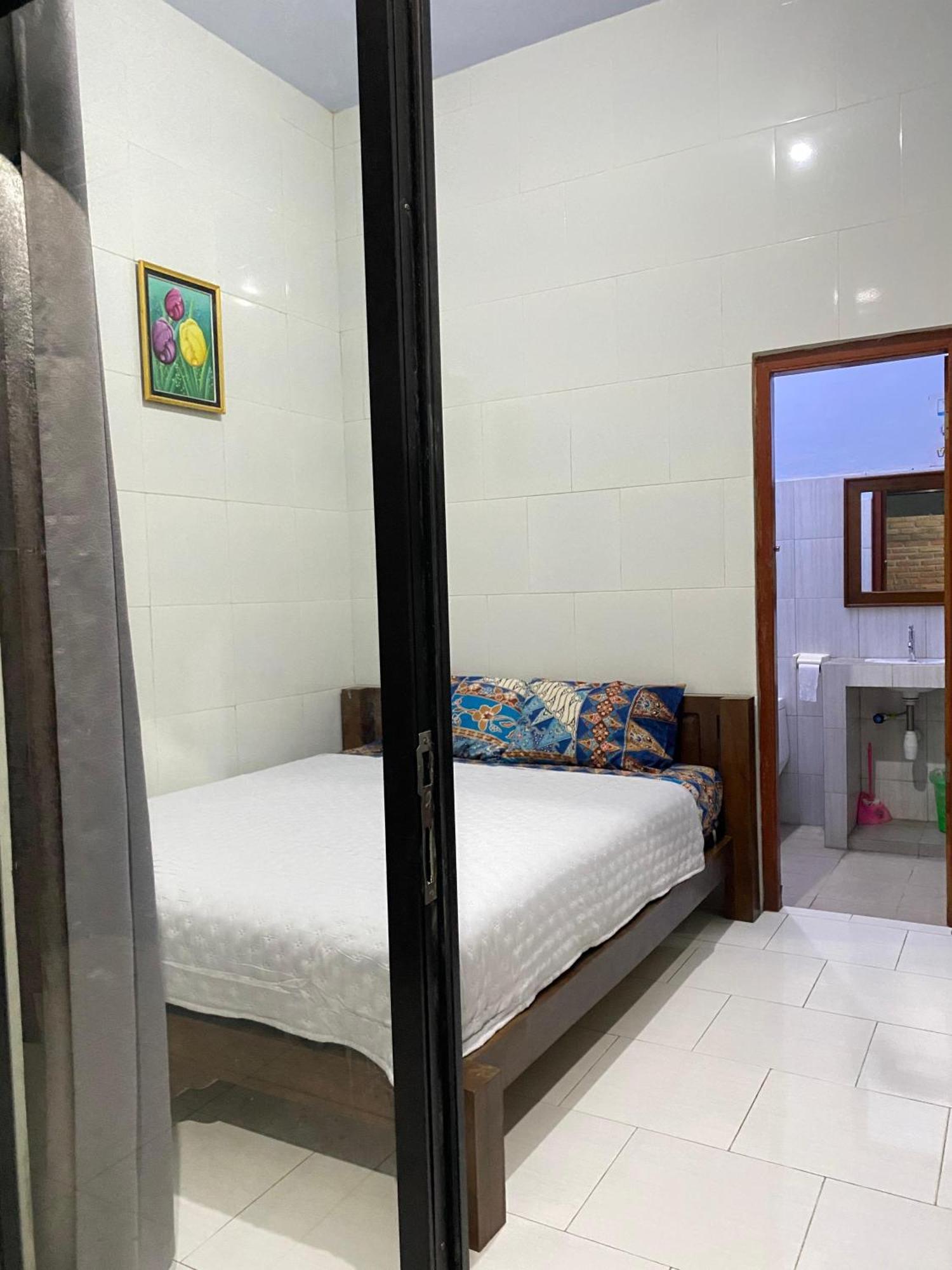 Ada Homestay Magelang Exterior foto